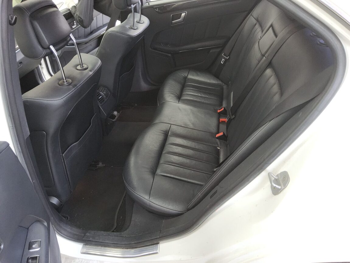 MERCEDES-BENZ E-CLASS (4TH GEN) E220 CDI AVANTGARDE 2014 - zdjęcie 12