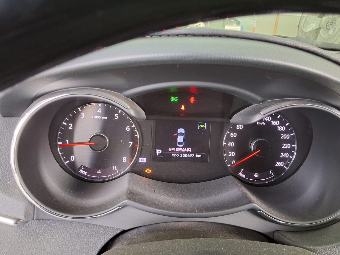 KIA K7 VG350 NOBLESSE PREMIUM 2011 - zdjęcie 9