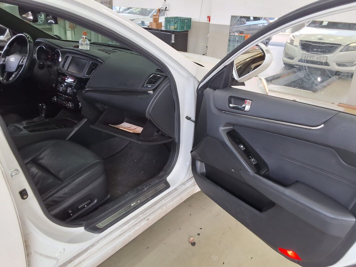 KIA K7 VG350 NOBLESSE PREMIUM 2011 - zdjęcie 14