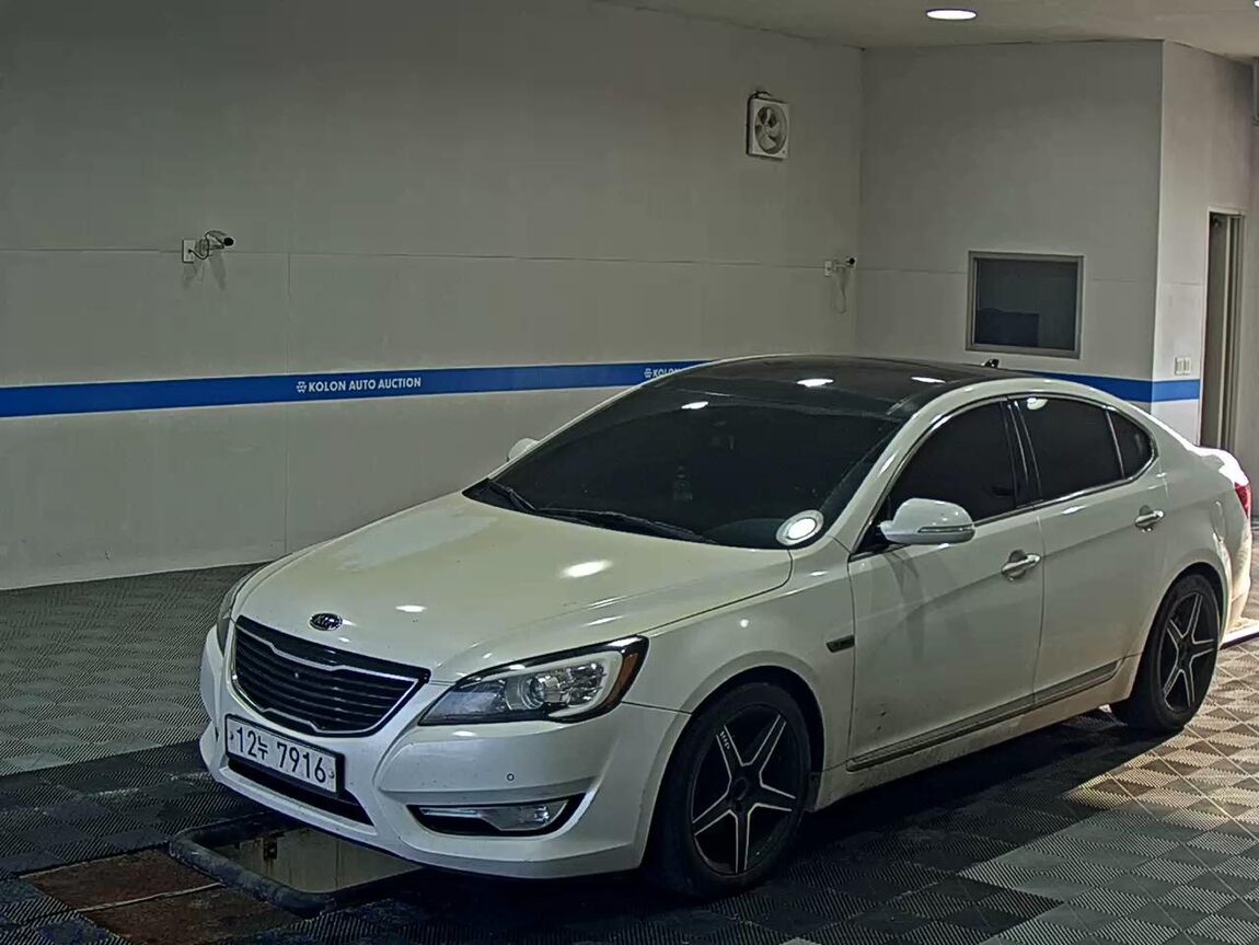 KIA K7 VG350 NOBLESSE PREMIUM 2011 - zdjęcie 2