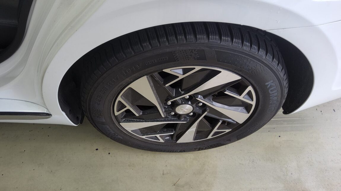 HYUNDAI THE NEW GRANDEUR IG HYBRID 2.4 HEV LE BLANC 2022 - zdjęcie 25