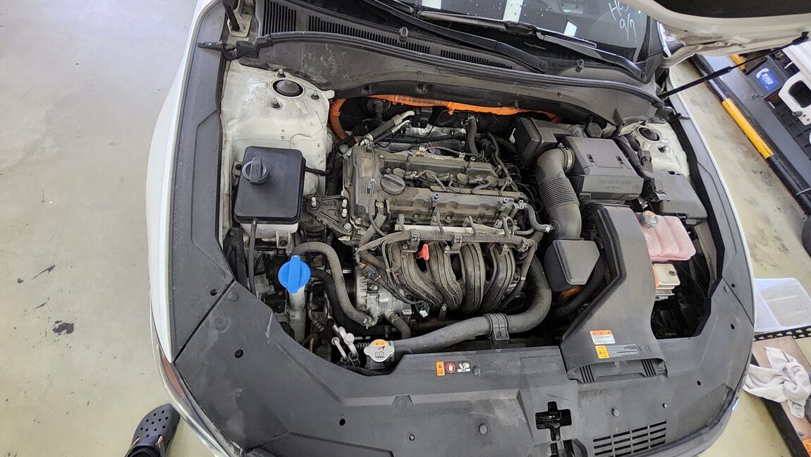 HYUNDAI THE NEW GRANDEUR IG HYBRID 2.4 HEV LE BLANC 2022 - zdjęcie 22