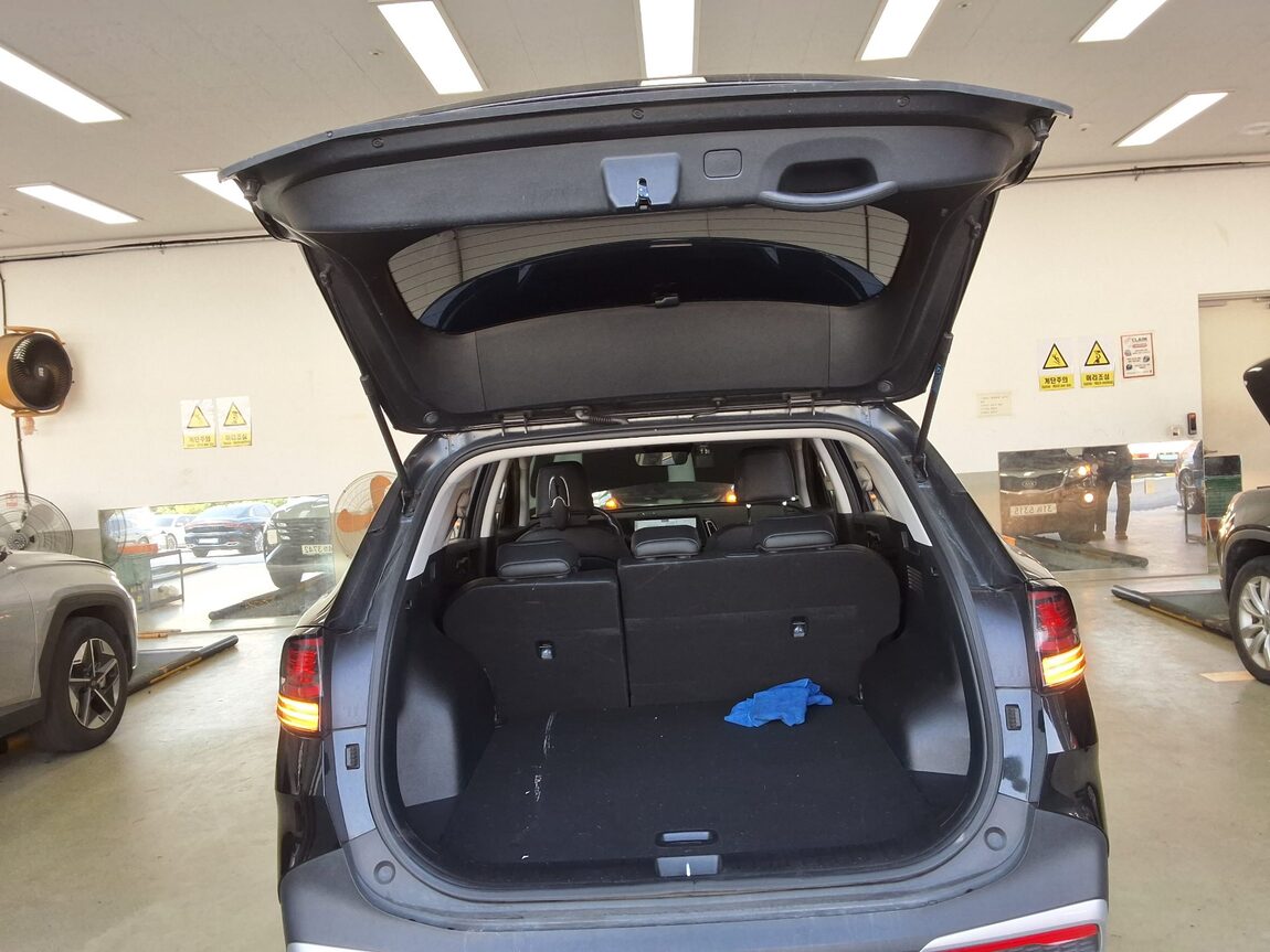 KIA THE ALL NEW SPORTAGE 2.0 DIESEL 2WD PRESTIGE 2022 - zdjęcie 15