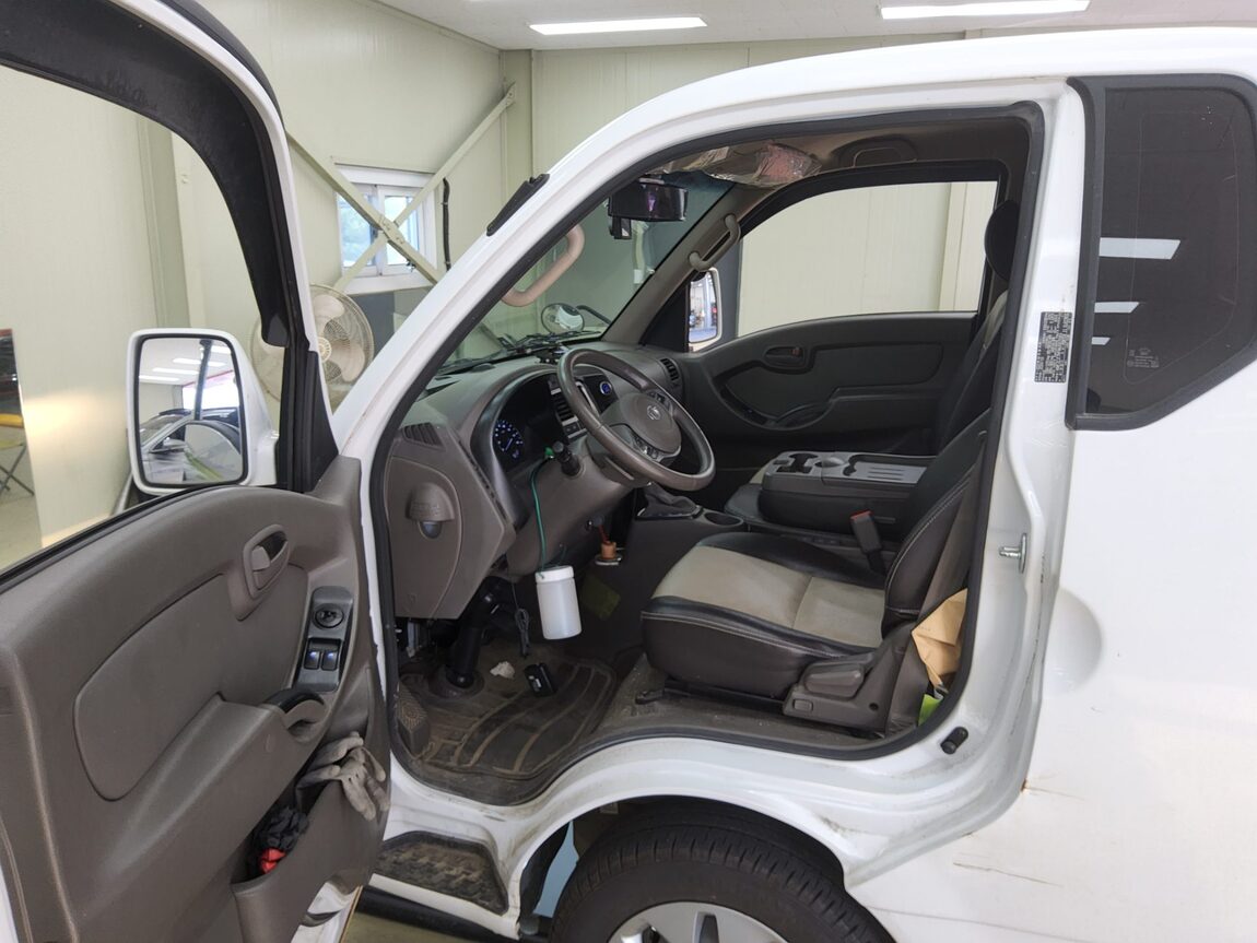 HYUNDAI PORTER II ELECTRIC CARGO SMART SPECIAL 2021 - zdjęcie 10