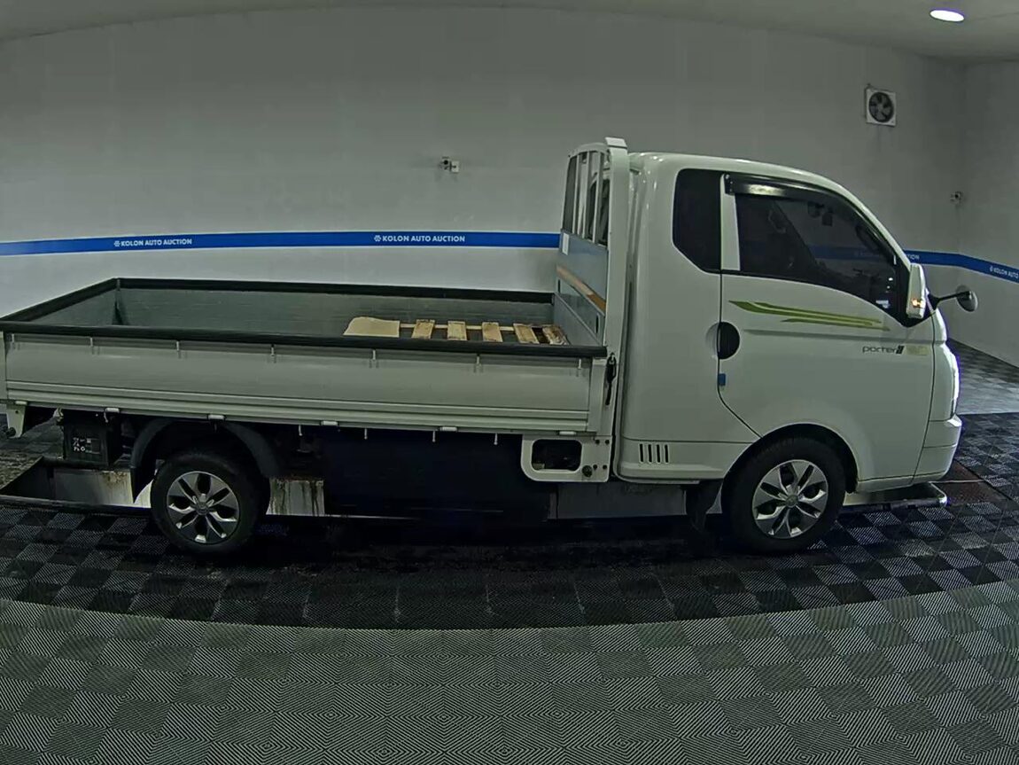 HYUNDAI PORTER II ELECTRIC CARGO SMART SPECIAL 2021 - zdjęcie 4