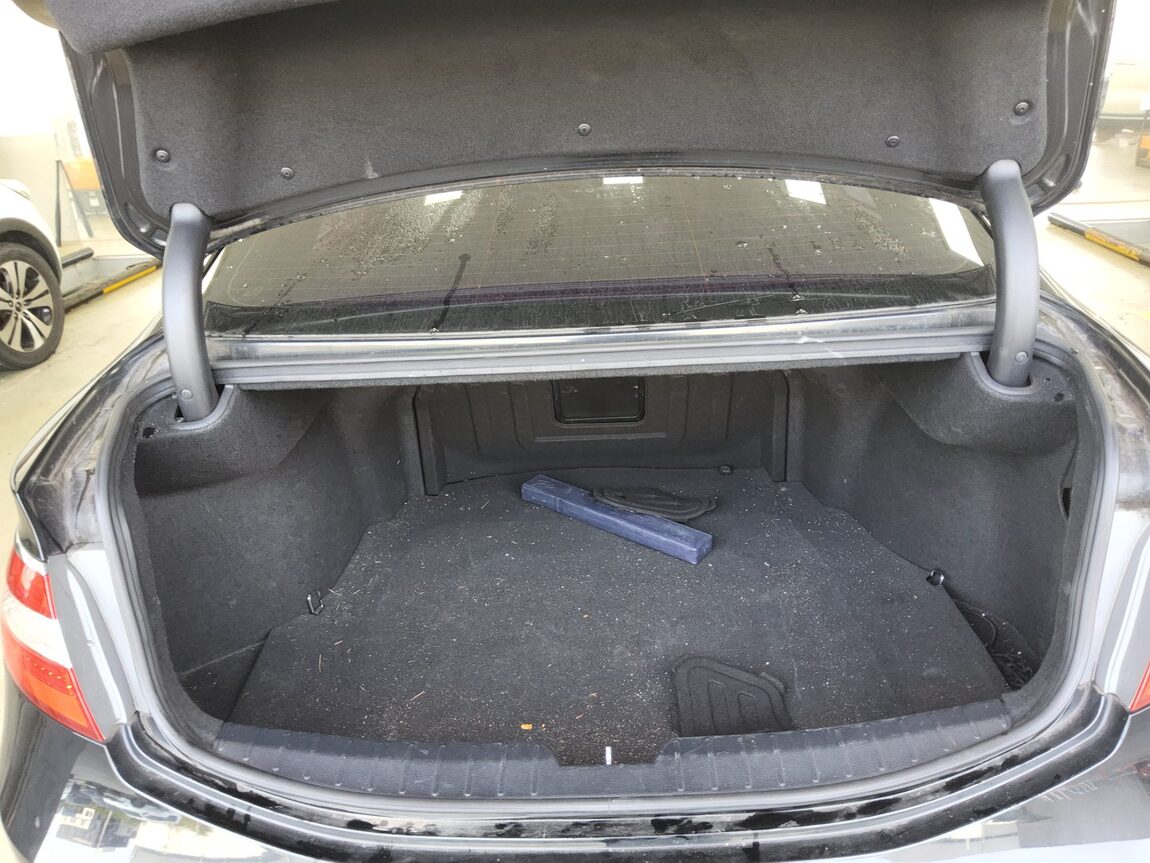 HYUNDAI GRANDEUR HG HG 300 EXCLUSIVE 2016 - zdjęcie 15