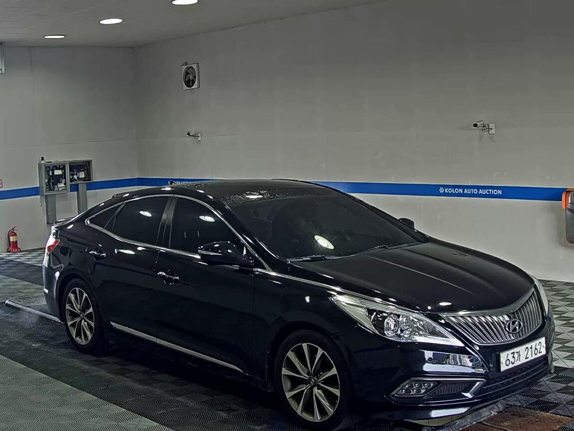 HYUNDAI GRANDEUR HG HG 300 EXCLUSIVE 2016 - zdjęcie 3