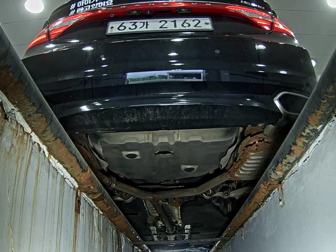 HYUNDAI GRANDEUR HG HG 300 EXCLUSIVE 2016 - zdjęcie 8