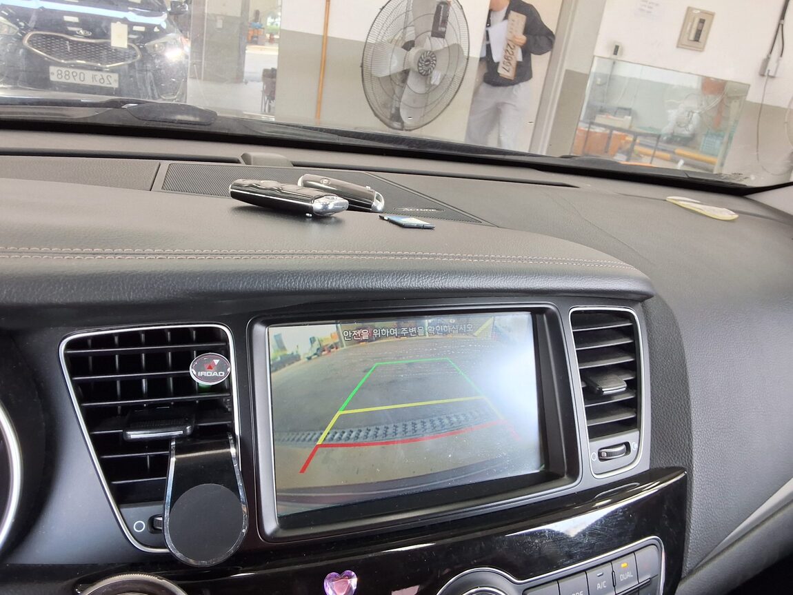 KIA K7 HYBRID 700h PRESTIGE 2015 - zdjęcie 18