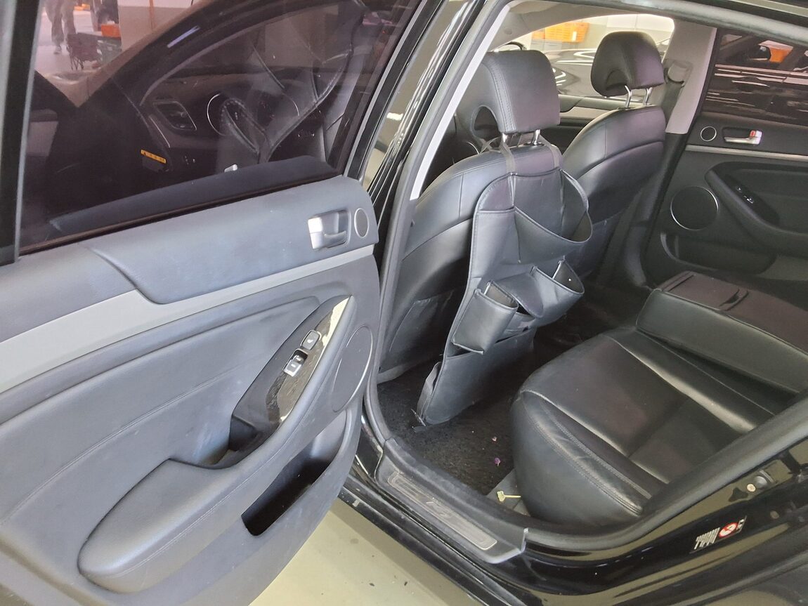 KIA K7 HYBRID 700h PRESTIGE 2015 - zdjęcie 12