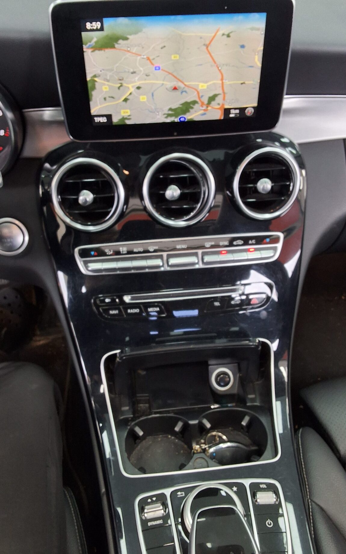 MERCEDES-BENZ C-CLASS (4TH GEN) C220 d AVANTGARDE 2017 - zdjęcie 18