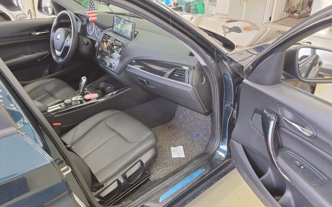 BMW 1 SERIES (2ND GEN) 5-DOOR 118d URBAN LINE 2014 - zdjęcie 14