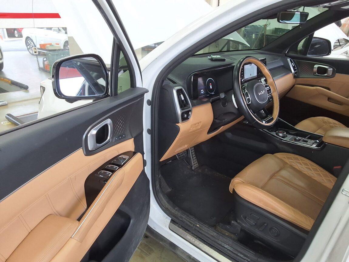 KIA NEW SORENTO (MQ4) 2.5 GASOLINE 4WD SIGNATURE GRAVITY 2022 - zdjęcie 10