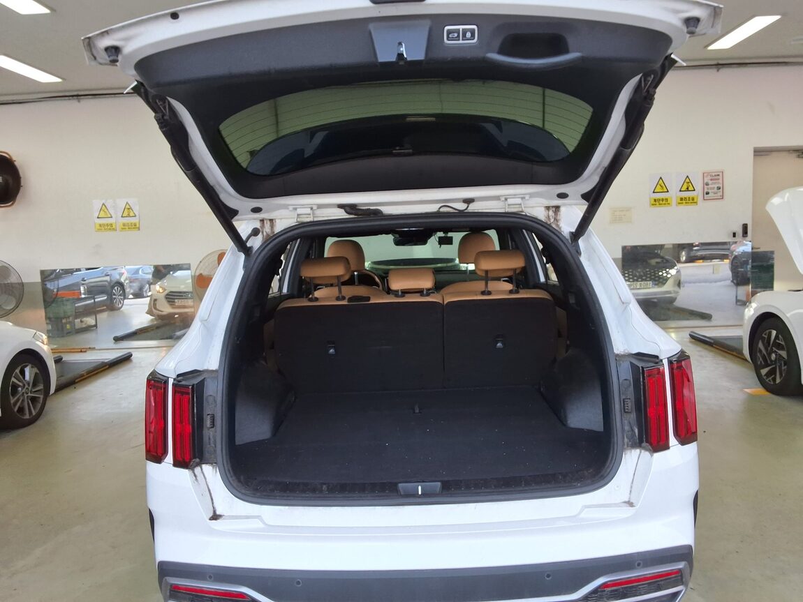 KIA NEW SORENTO (MQ4) 2.5 GASOLINE 4WD SIGNATURE GRAVITY 2022 - zdjęcie 15