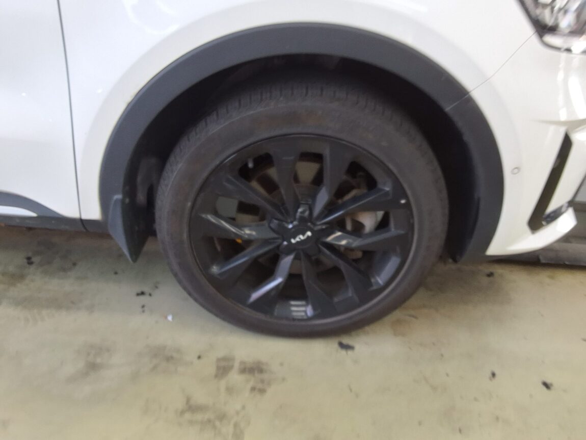 KIA NEW SORENTO (MQ4) 2.5 GASOLINE 4WD SIGNATURE GRAVITY 2022 - zdjęcie 21