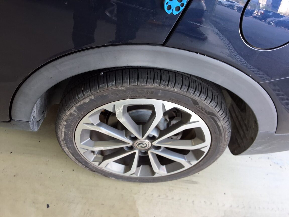 KG MOBILITY (SSANGYONG) TIVOLI AIR GASOLINE 2WD RX 2019 - zdjęcie 22