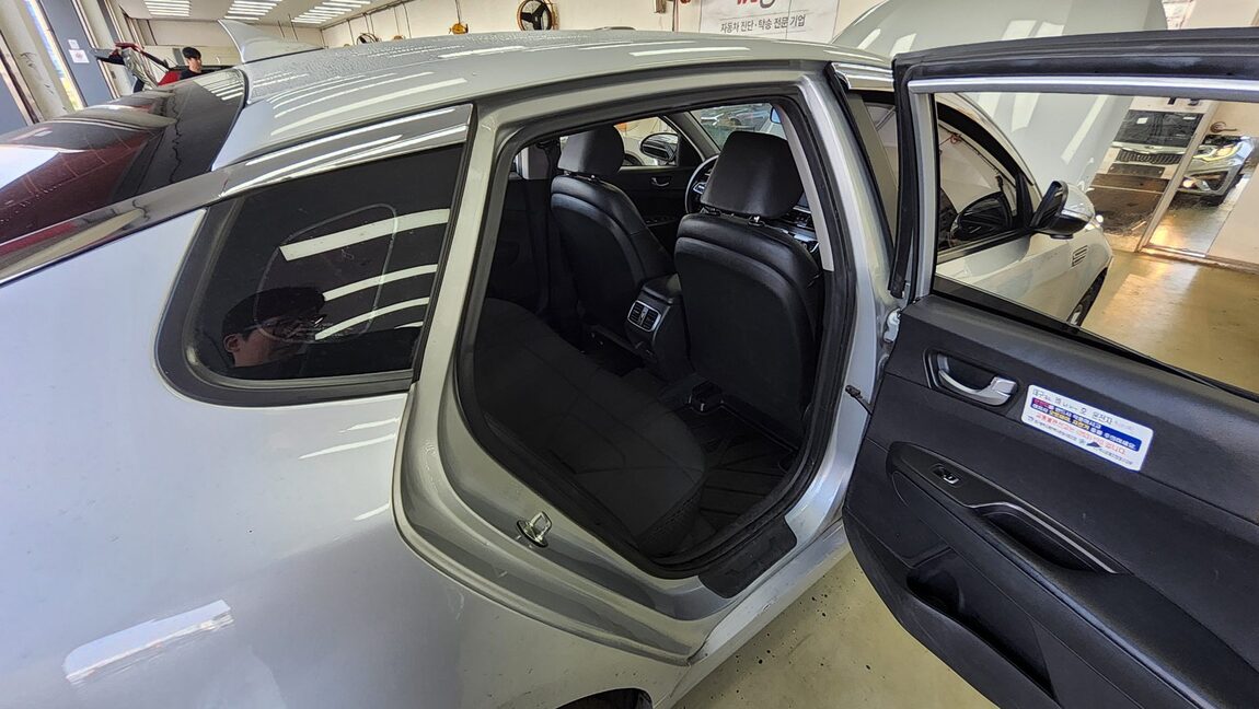 KIA NEW NEW K5 2.0 LPI TAXI DELUXE 2019 - zdjęcie 13