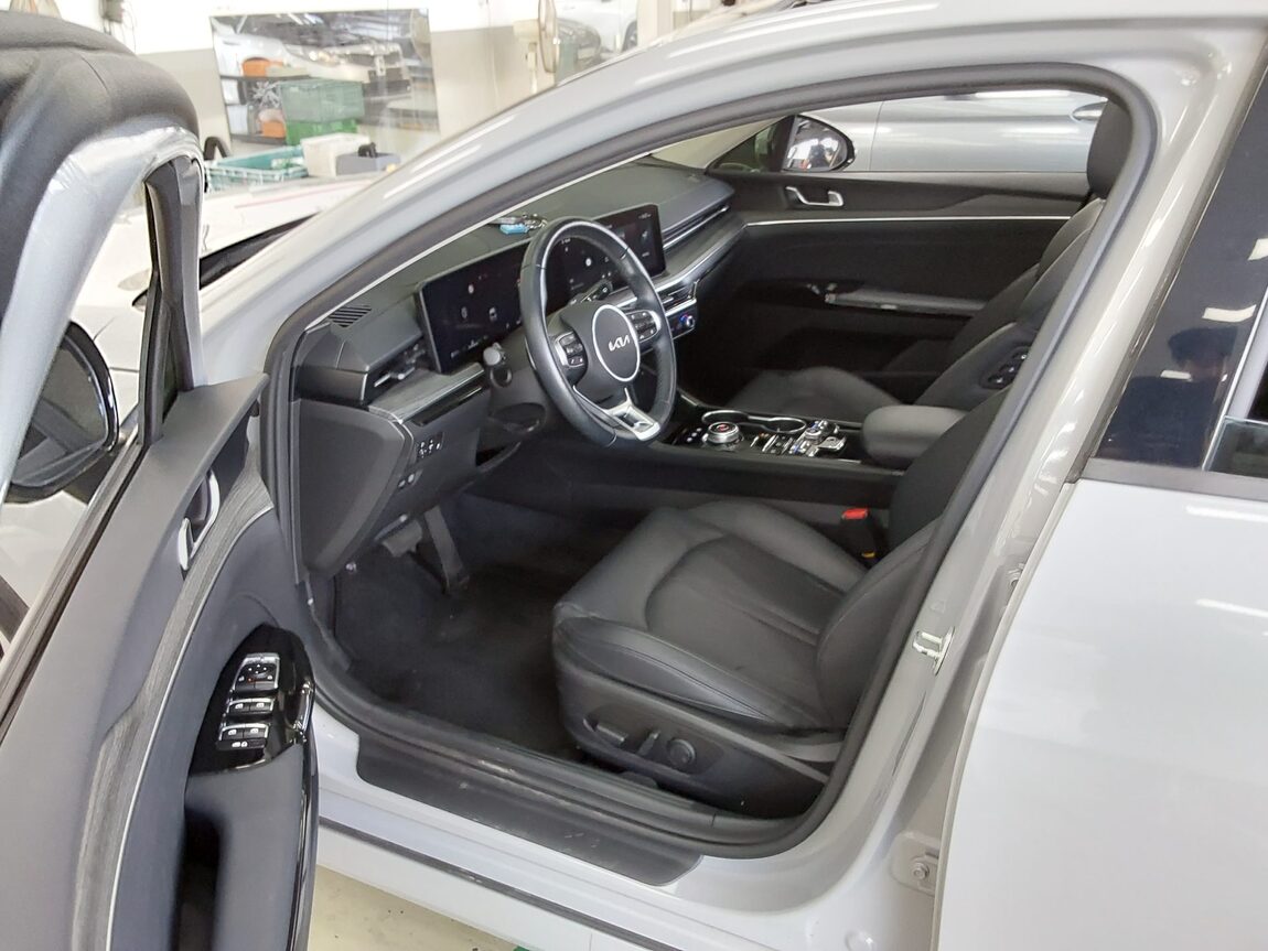 KIA THE NEW K5 HYBRID (DL3) 2.0 HEV NOBLESSE 2024 - zdjęcie 10