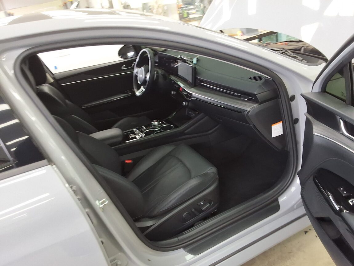 KIA THE NEW K5 HYBRID (DL3) 2.0 HEV NOBLESSE 2024 - zdjęcie 14