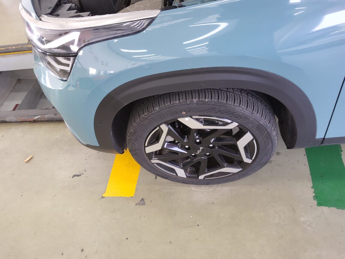 KIA THE NEW SELTOS 1.6 GASOLINE TURBO 2WD SIGNATURE 2025 - zdjęcie 19