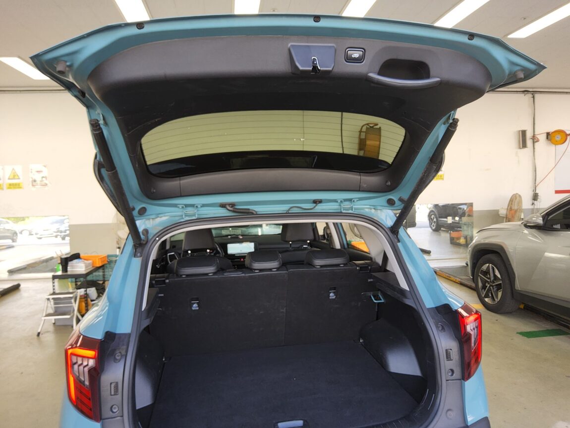 KIA THE NEW SELTOS 1.6 GASOLINE TURBO 2WD SIGNATURE 2025 - zdjęcie 15