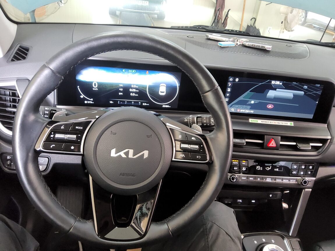 KIA THE NEW SELTOS 1.6 GASOLINE TURBO 2WD SIGNATURE 2025 - zdjęcie 17
