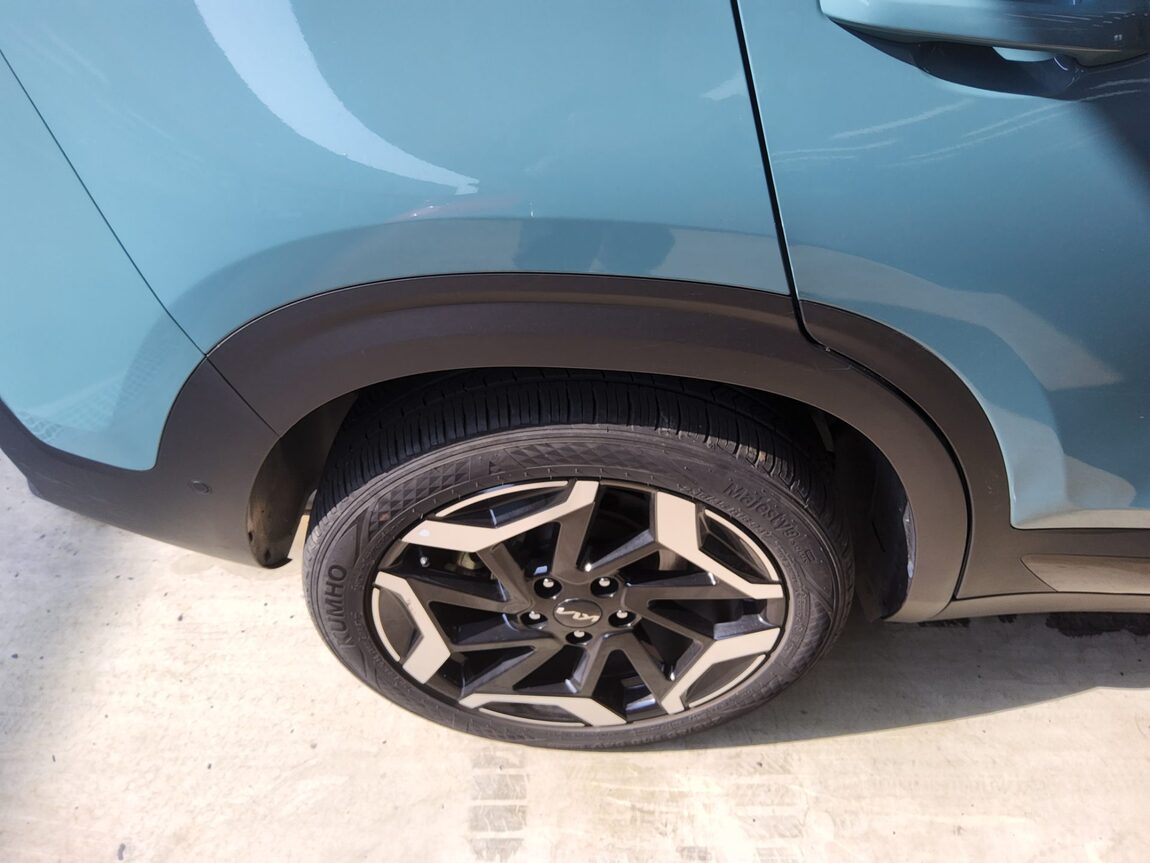 KIA THE NEW SELTOS 1.6 GASOLINE TURBO 2WD SIGNATURE 2025 - zdjęcie 25