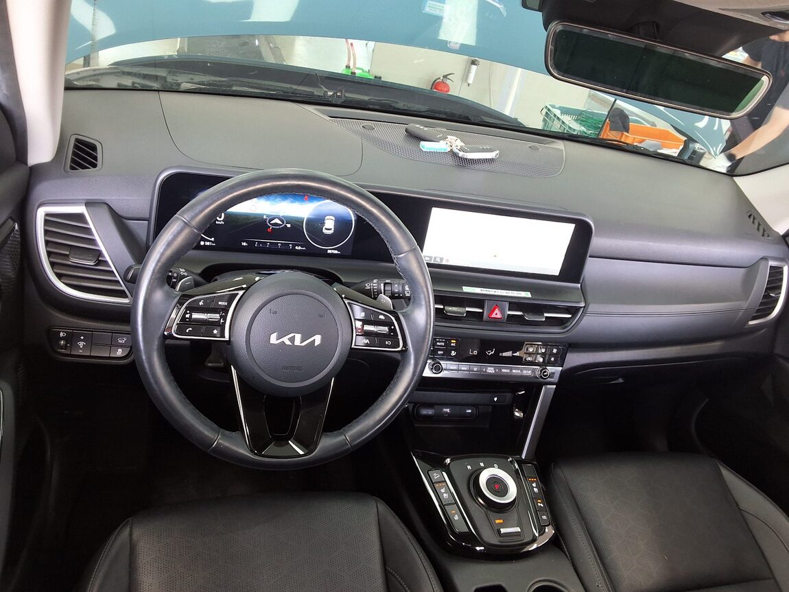 KIA THE NEW SELTOS 1.6 GASOLINE TURBO 2WD SIGNATURE 2025 - zdjęcie 11