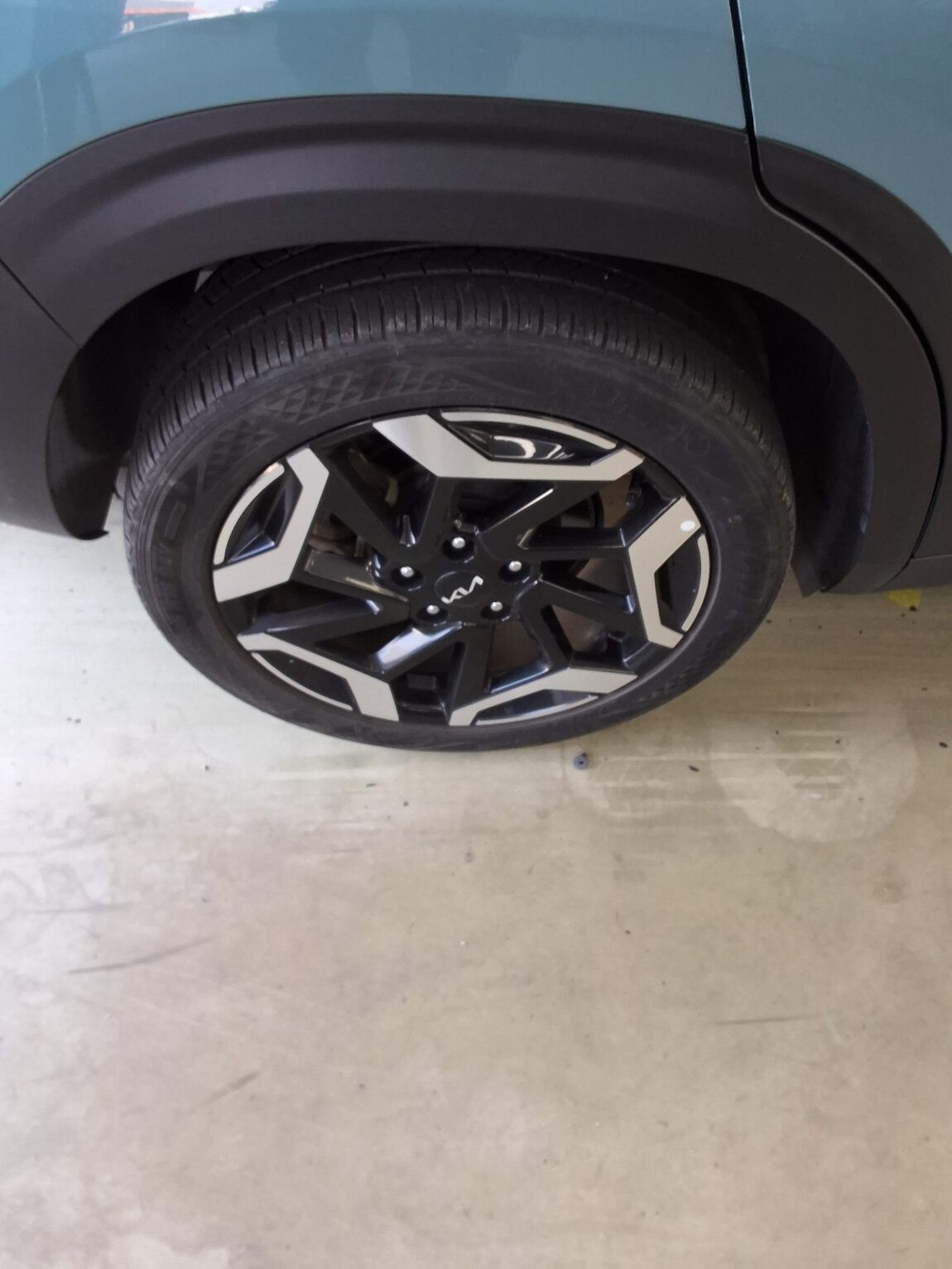 KIA THE NEW SELTOS 1.6 GASOLINE TURBO 2WD SIGNATURE 2025 - zdjęcie 23