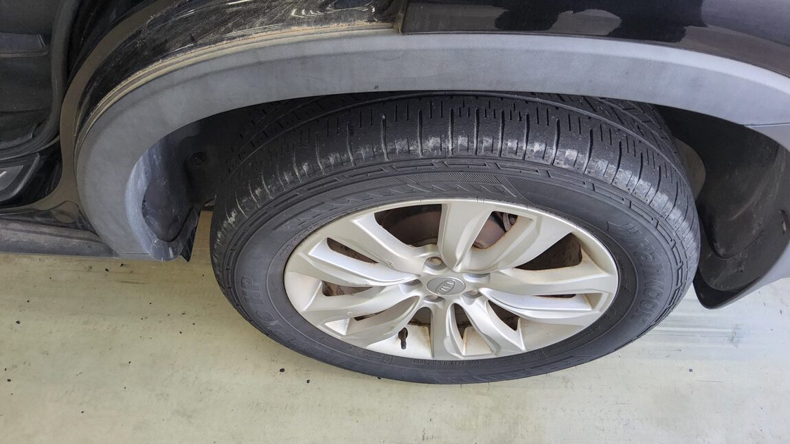 KIA SORENTO R DIESEL 2.0 2WD TLX LUXURY MODEL 2011 - zdjęcie 23