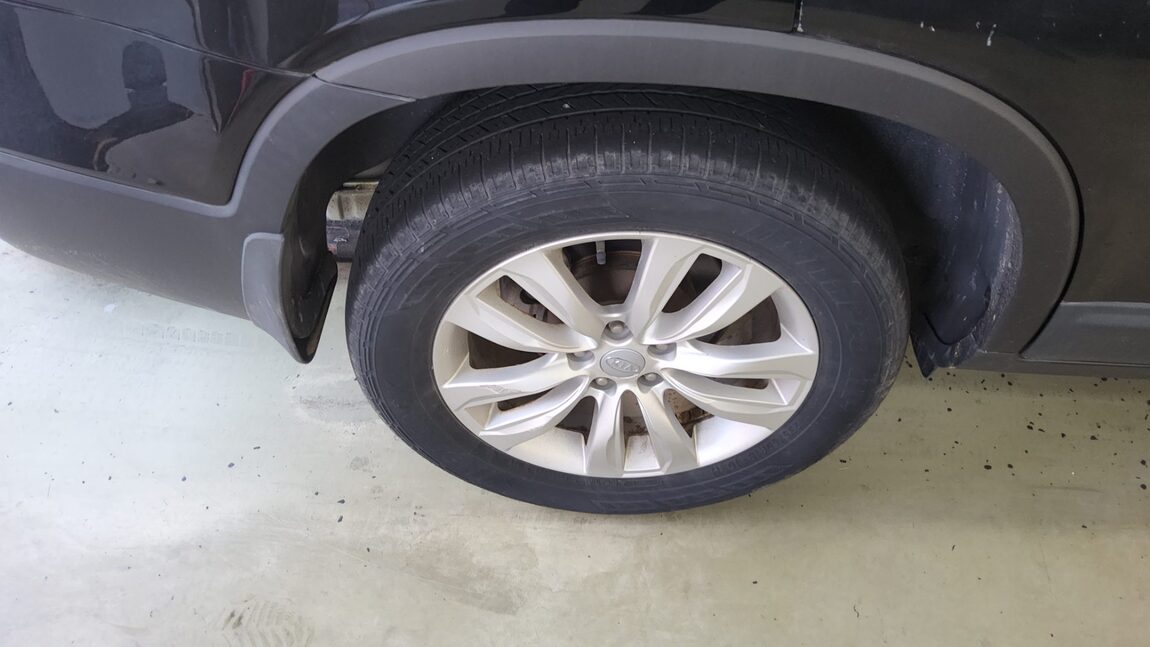 KIA SORENTO R DIESEL 2.0 2WD TLX LUXURY MODEL 2011 - zdjęcie 25