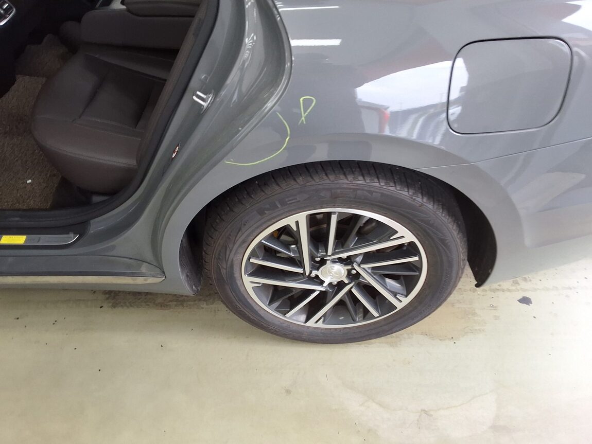 HYUNDAI THE NEW GRANDEUR IG GASOLINE 2.5 PREMIUM 2023 - zdjęcie 22