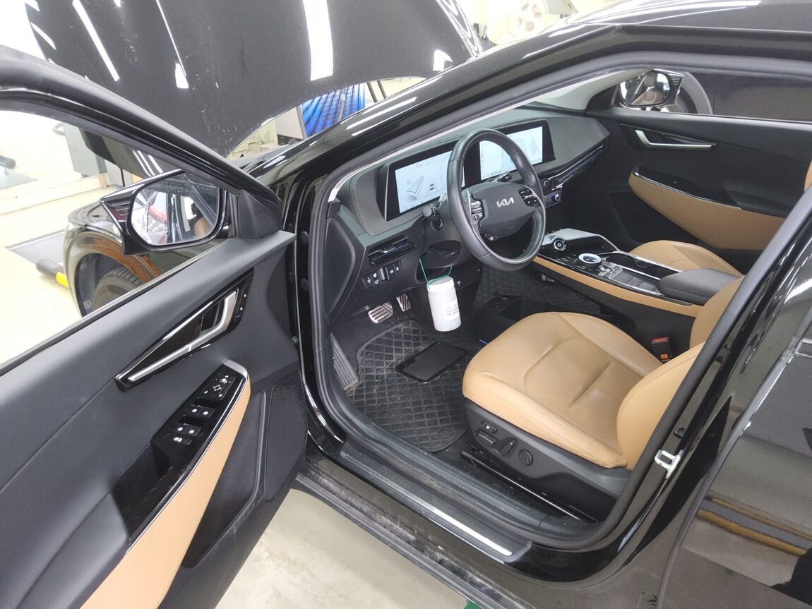 KIA EV6 LONG RANGE 2WD EARTH 2022 - zdjęcie 10