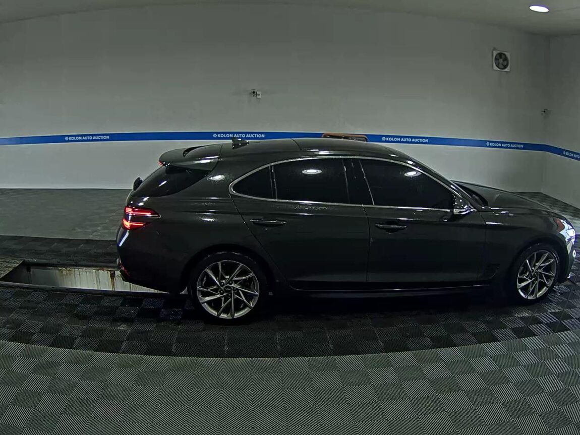 GENESIS THE NEW G70 GASOLINE 2.0T 2WD SHOOTING BRAKE PREMIUM 2023 - zdjęcie 4