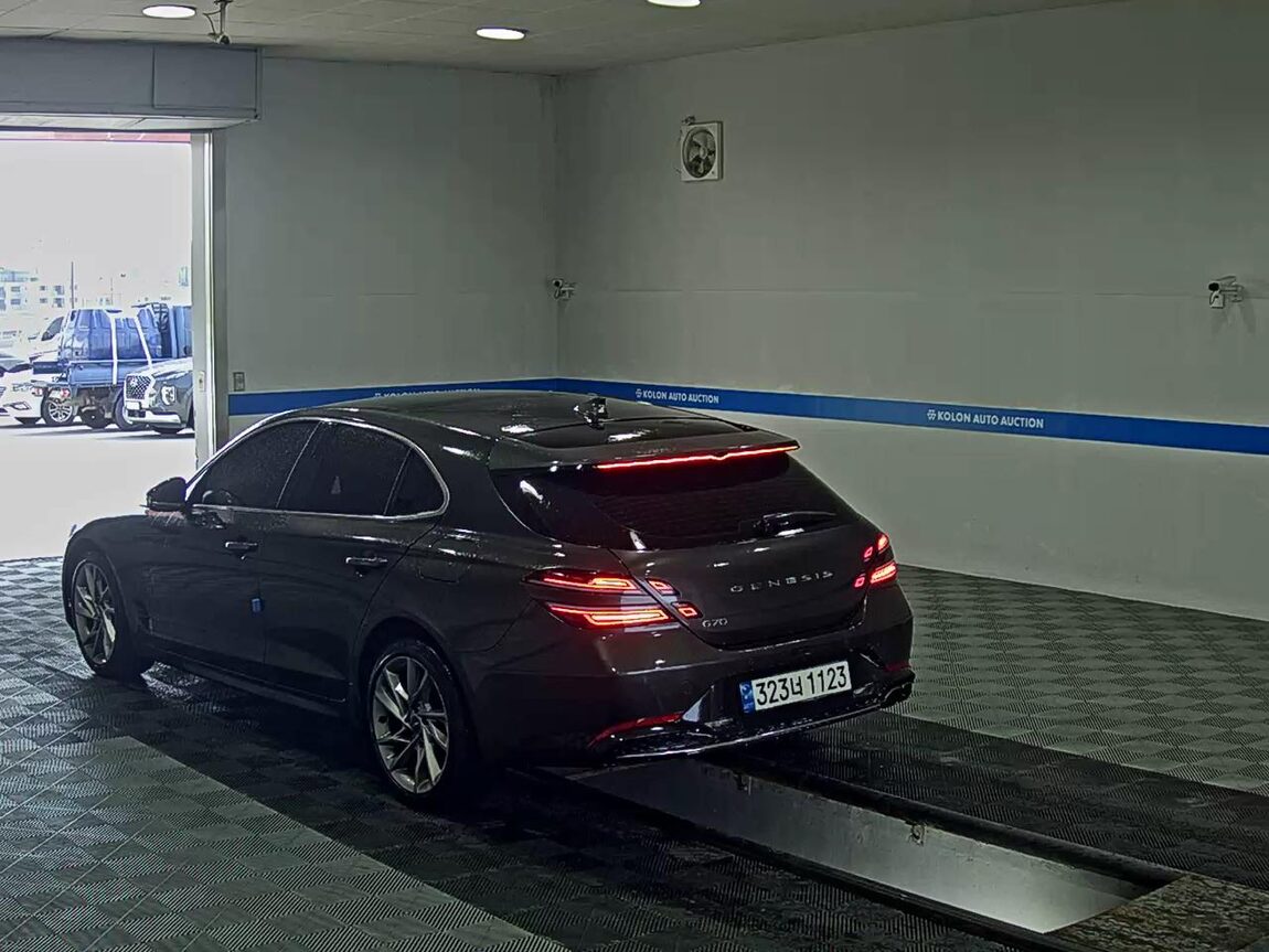 GENESIS THE NEW G70 GASOLINE 2.0T 2WD SHOOTING BRAKE PREMIUM 2023 - zdjęcie 6