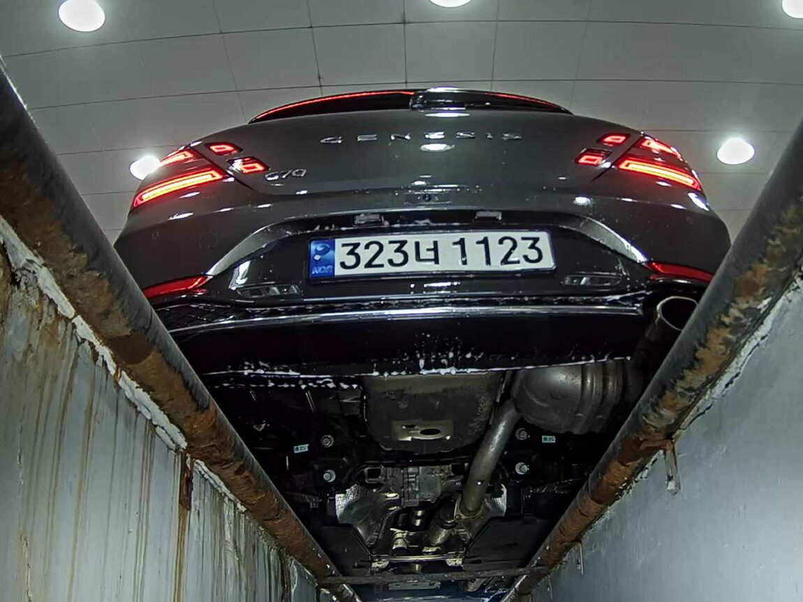 GENESIS THE NEW G70 GASOLINE 2.0T 2WD SHOOTING BRAKE PREMIUM 2023 - zdjęcie 8