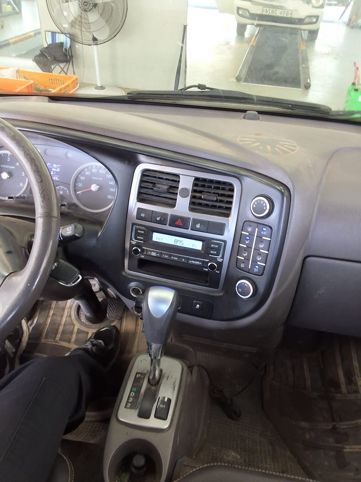 HYUNDAI PORTER II CRDi SUPER CAB EXTRA LONG WHEELBASE SMART 2019 - zdjęcie 15