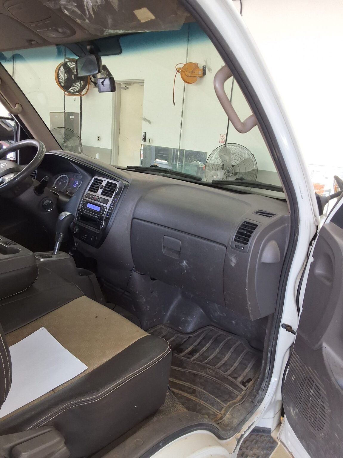HYUNDAI PORTER II CRDi SUPER CAB EXTRA LONG WHEELBASE SMART 2019 - zdjęcie 12