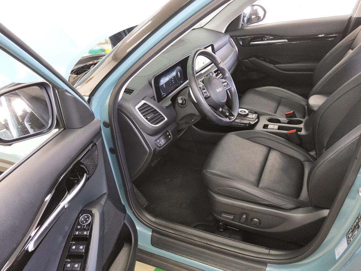KIA THE NEW SELTOS 1.6 GASOLINE TURBO 2WD SIGNATURE 2025 - zdjęcie 10
