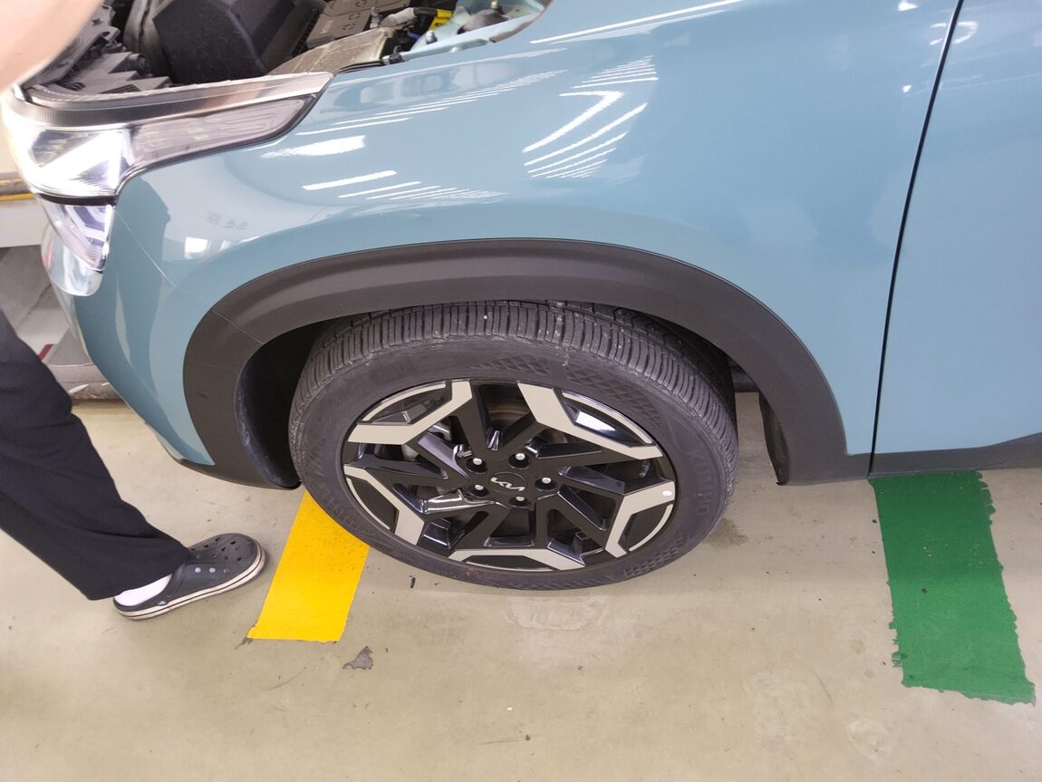 KIA THE NEW SELTOS 1.6 GASOLINE TURBO 2WD SIGNATURE 2025 - zdjęcie 19
