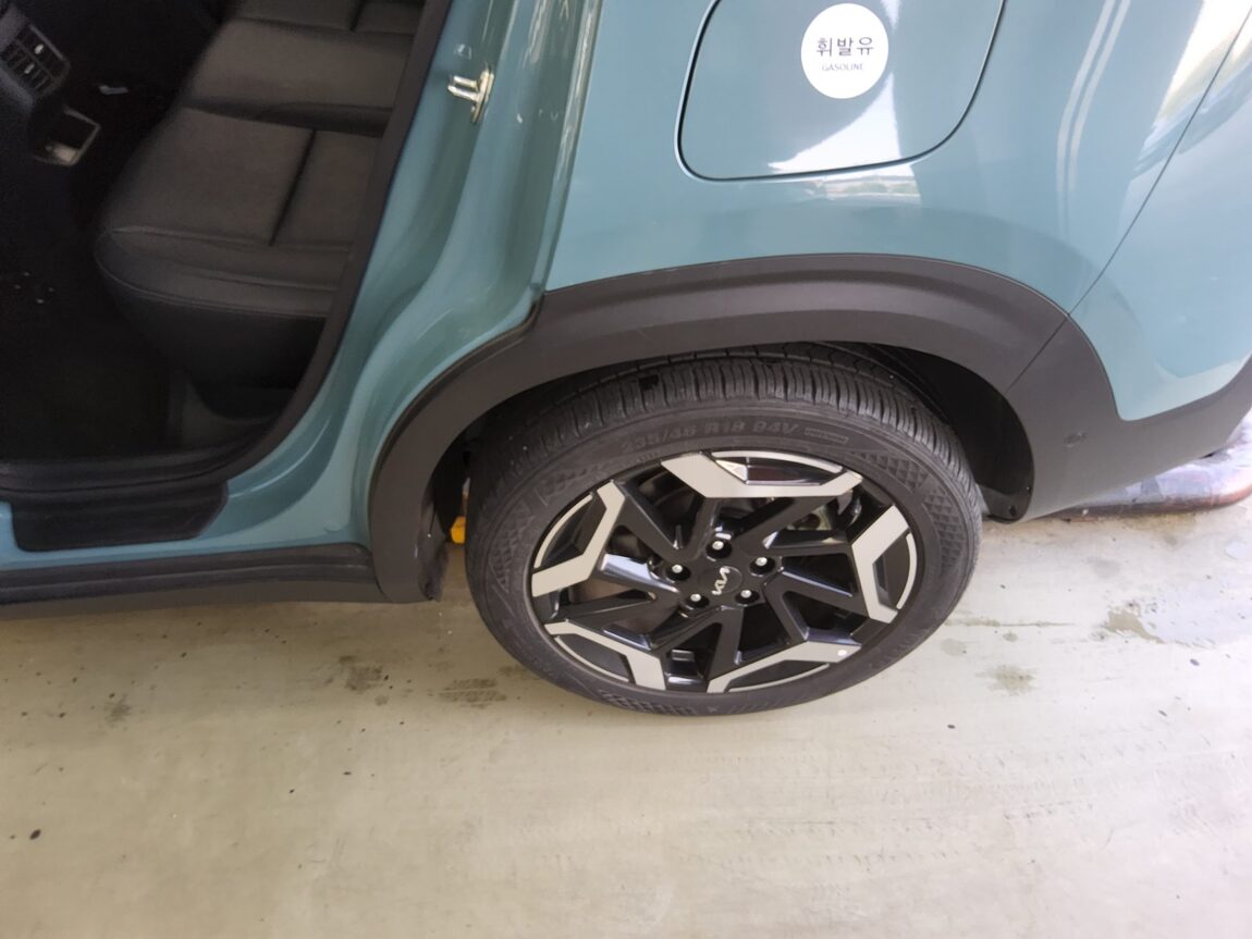 KIA THE NEW SELTOS 1.6 GASOLINE TURBO 2WD SIGNATURE 2025 - zdjęcie 20