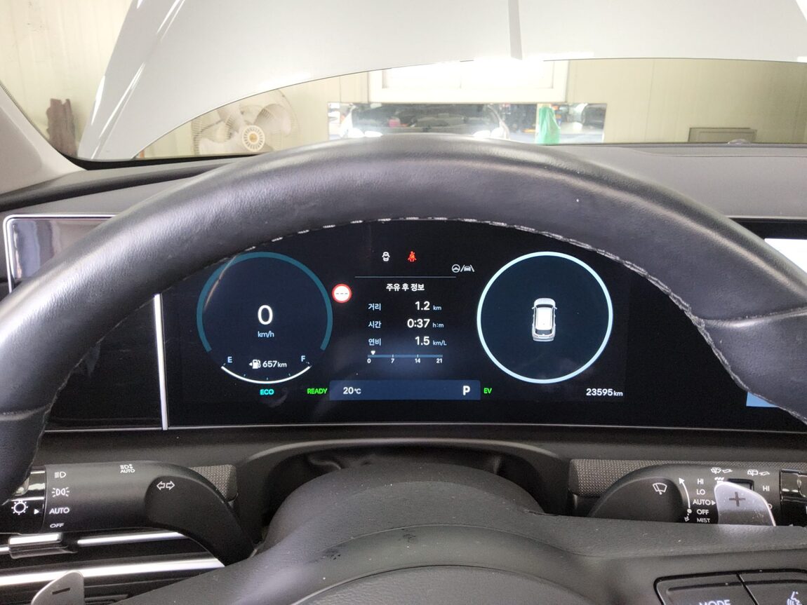 HYUNDAI THE NEW TUCSON HYBRID 1.6 HEV 4WD PREMIUM 2024 - zdjęcie 9
