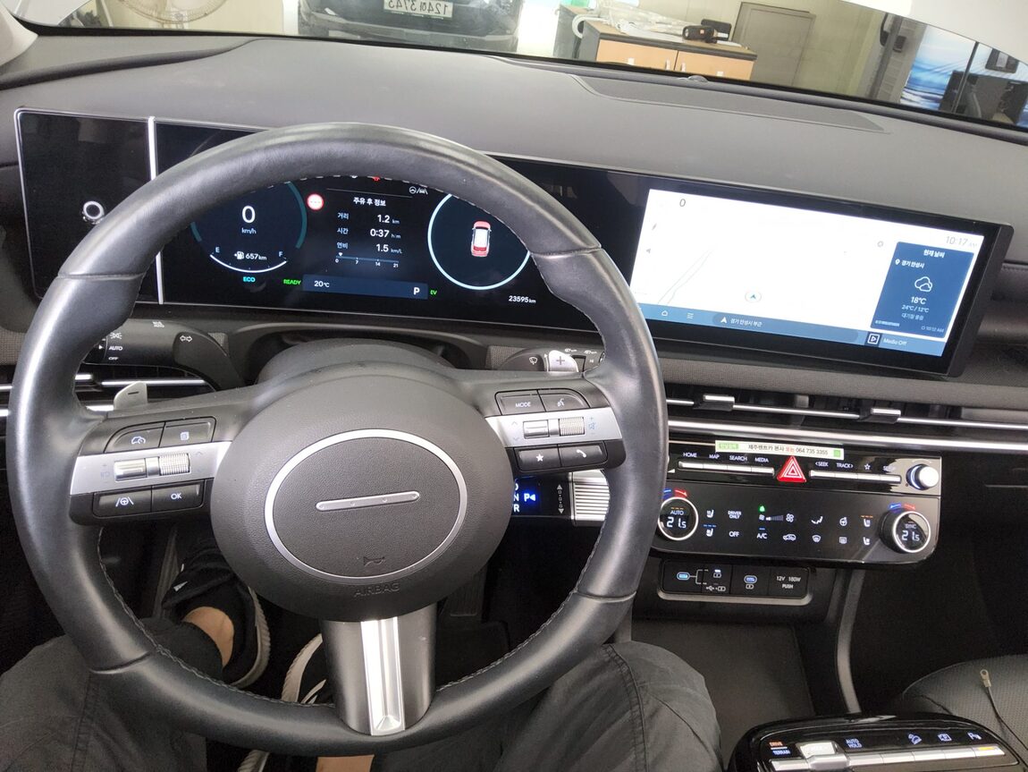 HYUNDAI THE NEW TUCSON HYBRID 1.6 HEV 4WD PREMIUM 2024 - zdjęcie 17