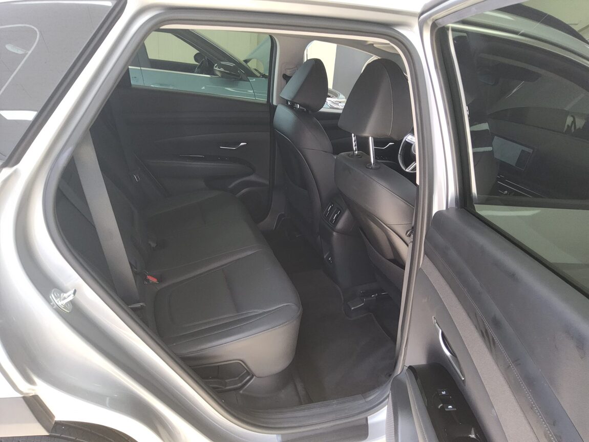 HYUNDAI THE NEW TUCSON HYBRID 1.6 HEV 4WD PREMIUM 2024 - zdjęcie 13