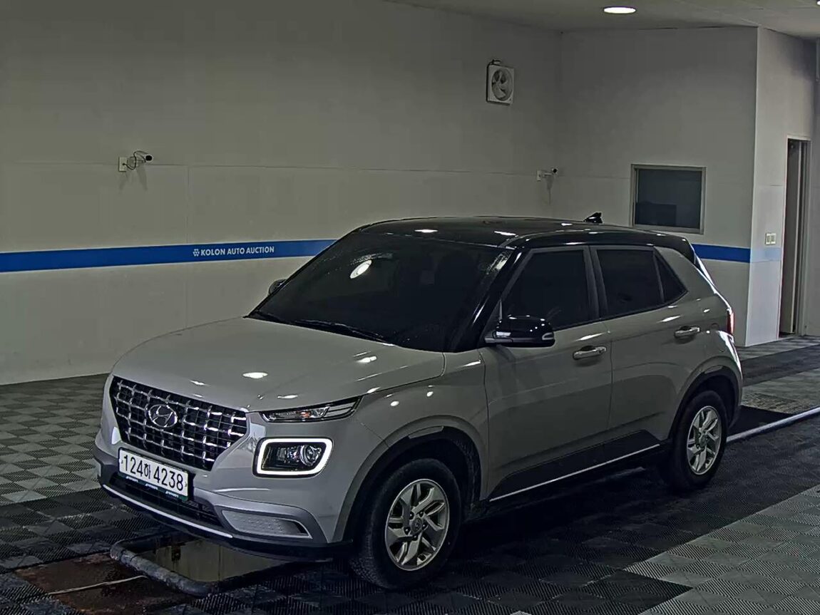 HYUNDAI VENUE 1.6 GASOLINE PREMIUM 2024 - zdjęcie 2