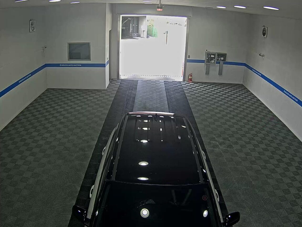 HYUNDAI VENUE 1.6 GASOLINE PREMIUM 2024 - zdjęcie 7