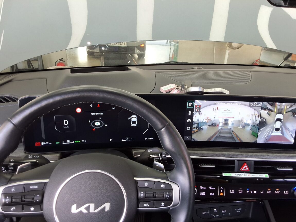 KIA THE NEW K5 HYBRID (DL3) 2.0 HEV NOBLESSE 2024 - zdjęcie 17