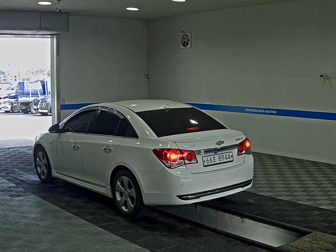 CHEVROLET (DAEWOO) CRUZE 4-DOOR 1.8 LTZ+ 2012 - zdjęcie 6