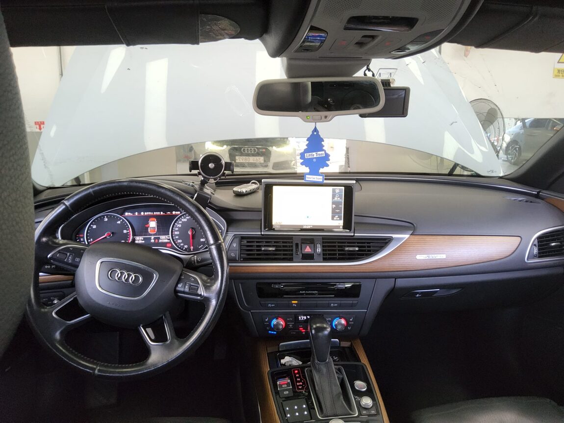 AUDI A6 (4TH GEN) 40 TDI QUATTRO PREMIUM 2016 - zdjęcie 11