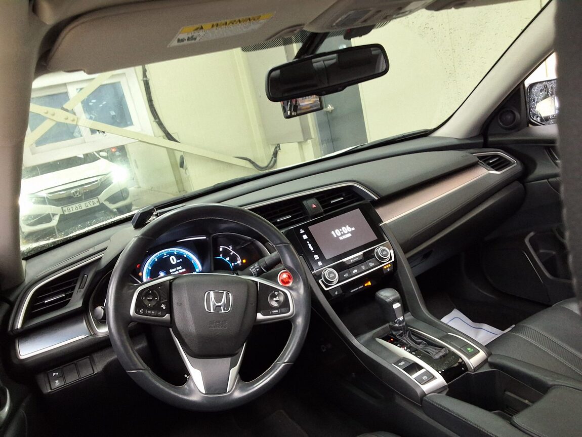 HONDA CIVIC (10TH GEN) 2 2017 - zdjęcie 12